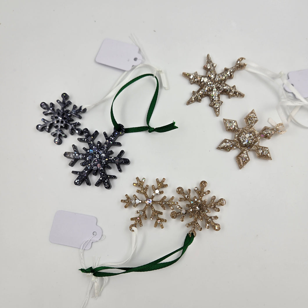 2 piece snowflake ornaments