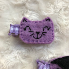 Load image into Gallery viewer, Spooky Felt Hair Clips

