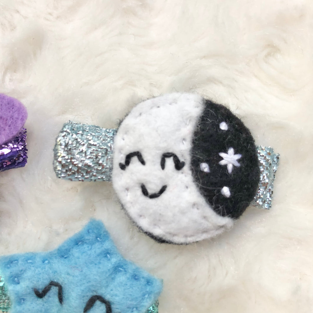 Crescent Moon Felt Clip