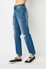 Load image into Gallery viewer, Judy Blue Full Size Distressed Slim Jeans
