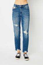 Load image into Gallery viewer, Judy Blue Full Size Distressed Slim Jeans
