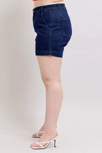 Load image into Gallery viewer, f6842f0baa8240dc825220f9ee65e81c-Max-Origin
