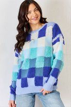 Load image into Gallery viewer, J.NNA Checkered Round Neck Long Sleeve Sweater
