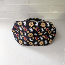 Load image into Gallery viewer, Black Maryland Crab Flower Patterned Lunchbox
