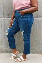 Load image into Gallery viewer, Judy Blue Melanie Full Size High Waisted Distressed Boyfriend Jeans
